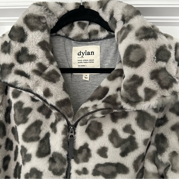 Dylan Faux Fur Leopard Print Coat Jacket Gray Size XS Small - Picture 3 of 11